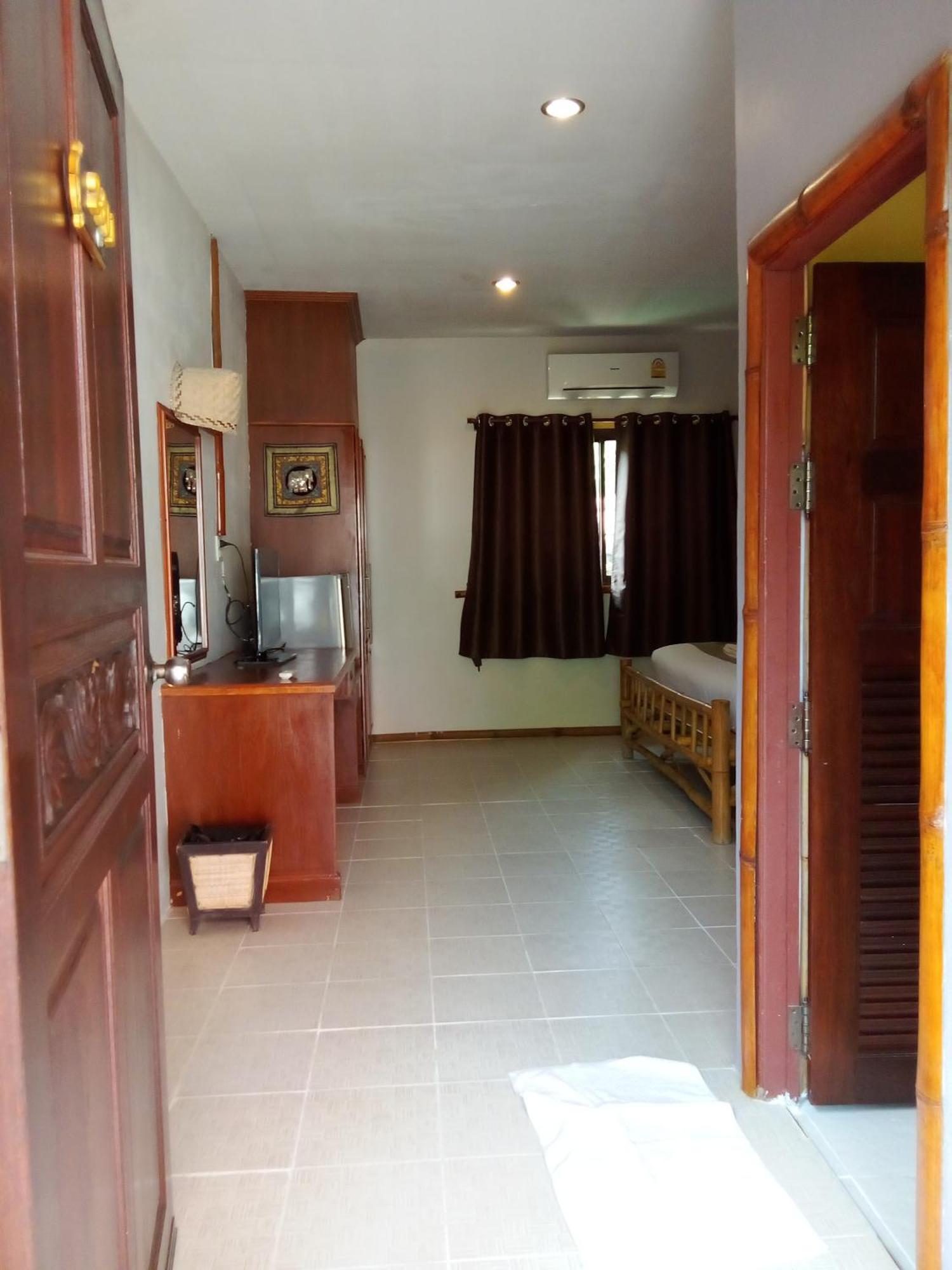 Nin Kantiang Bay Ko Lanta Exterior foto